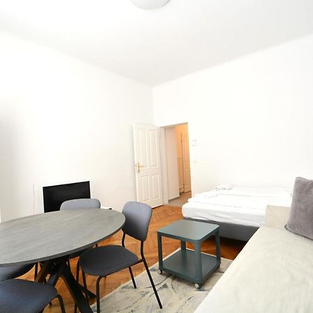 Universum Apartment 4 Wiedeń Zewnętrze zdjęcie